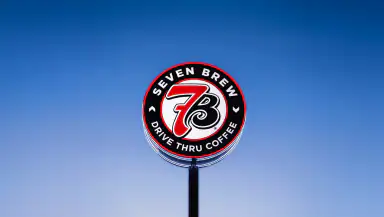 7 Brew Coffee header