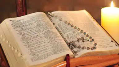 Biblia Católica Español header