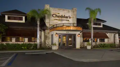 Cheddar's Scratch Kitchen header