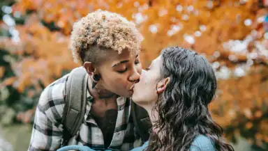 HER Lesbian, bi & queer dating header