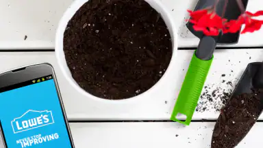 Lowe's header